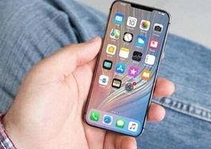 娱乐圈杨幂李庚希最新幕后揭秘，网友吃瓜热议不停！