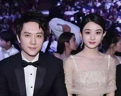 娱乐圈杨幂李庚希最新幕后揭秘，网友吃瓜热议不停！