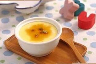 派大星与金发辣妹的激情释放：欲望背后的狂野演绎