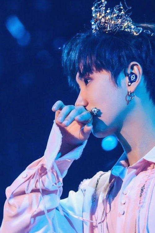 海角乱伦大神新作揭秘：亲姐姐大胆变身，尺度与剧情双重炸裂！🔥